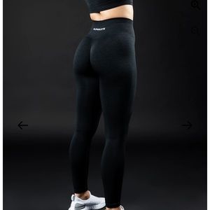 Alphalete leggings size medium